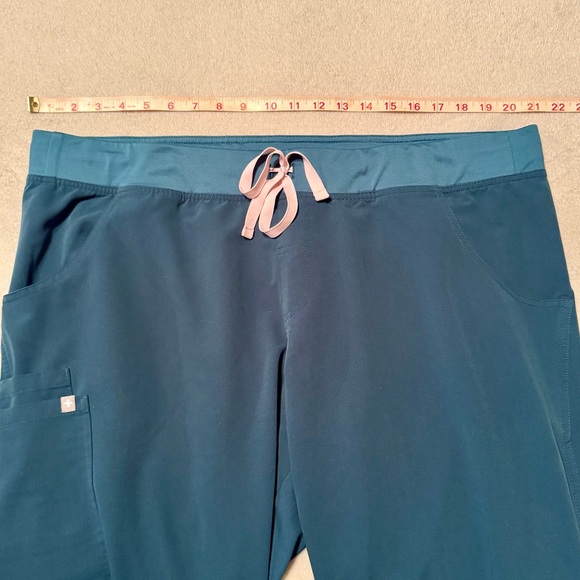 Figs Carribean Blue Teal Kade Cargo Scrub Pants XXLT - Tall - Picture 3 of 6